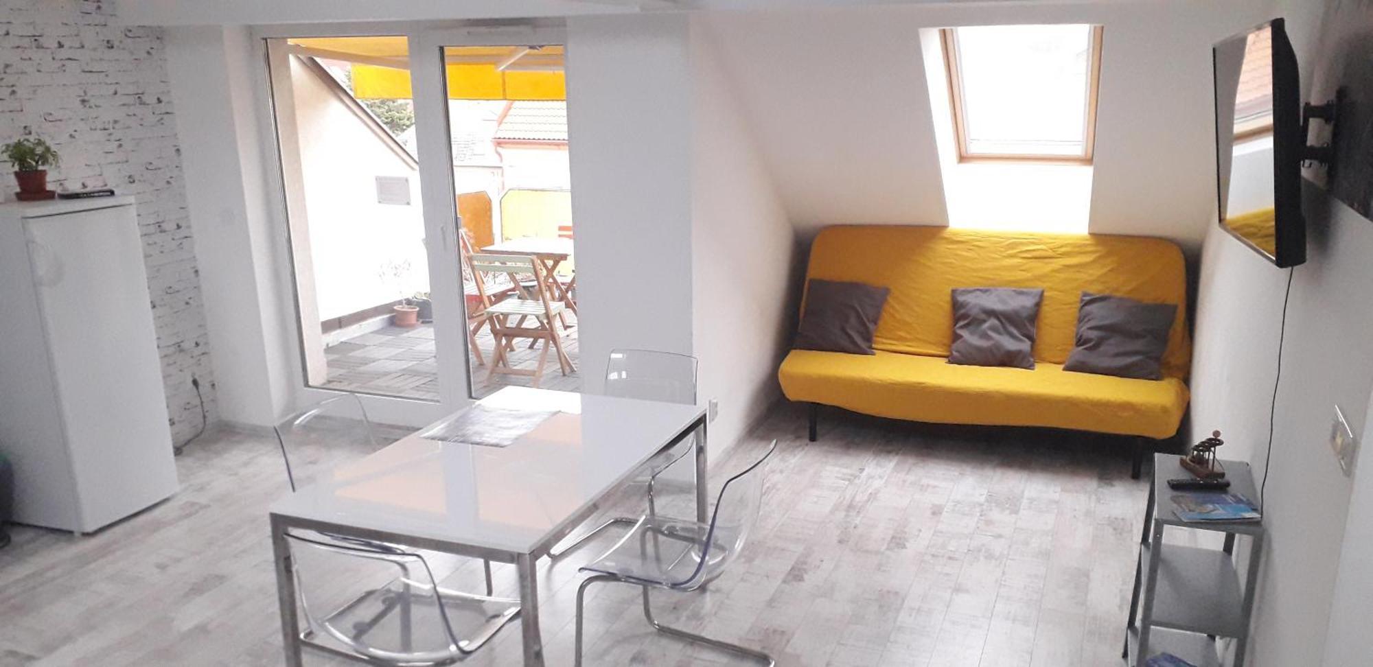 8x8 Tetőtér Apartman Szeged Exterior foto
